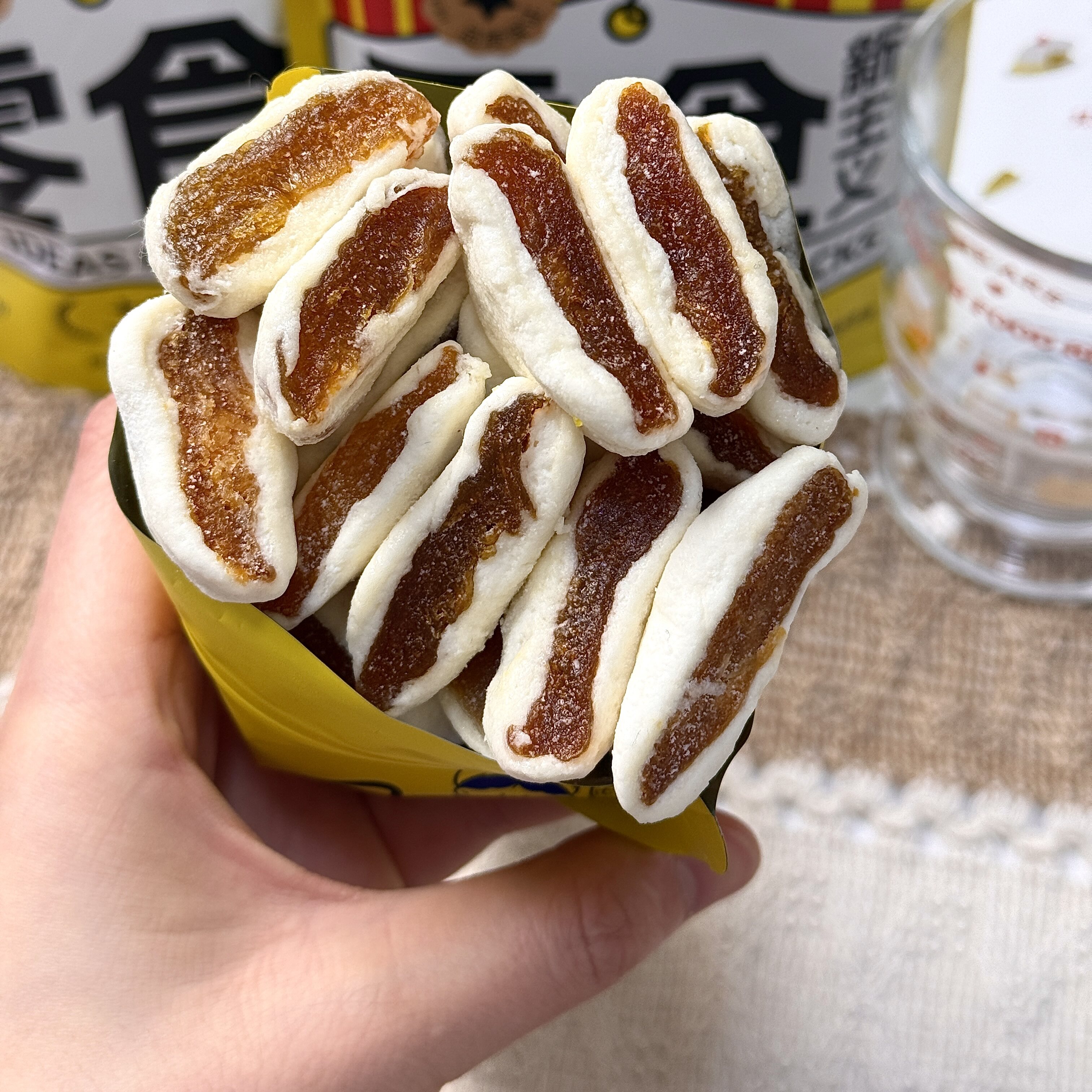 七分乐杏干奶芙黄桃奶香糕点奶牛扎手工解馋果干蜜饯水果网红零食