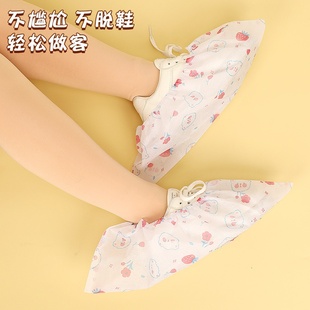 家居加厚款 套成人儿童款 耐磨 套无纺布鞋 一次性印花卡通鞋