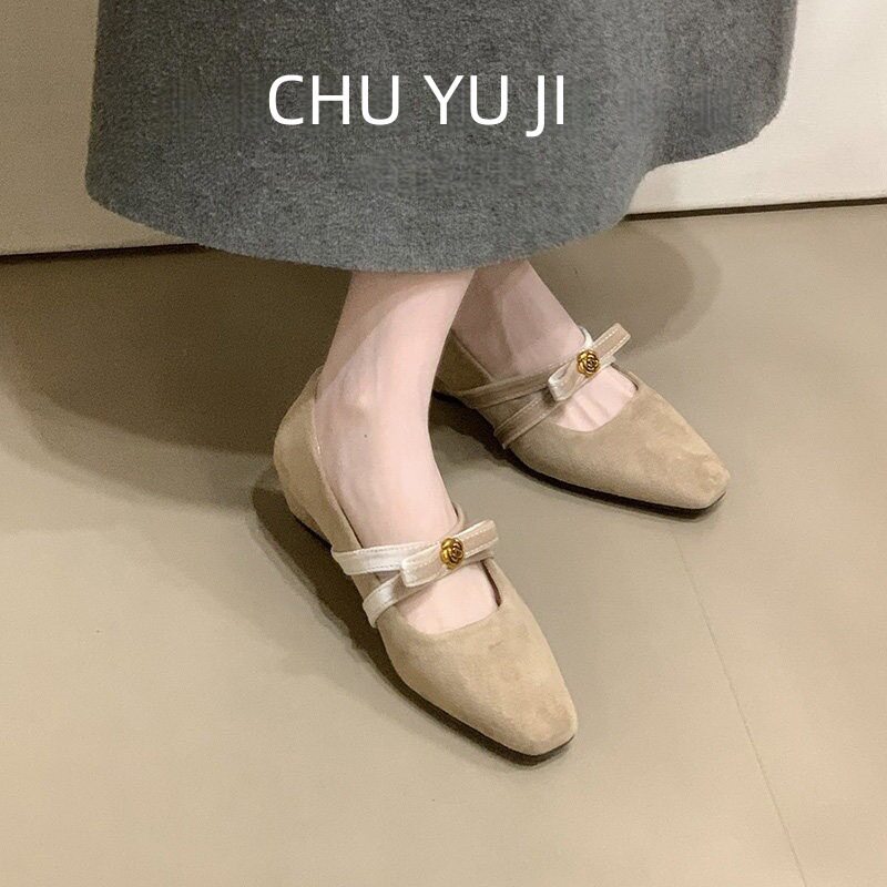 初遇季绒面山茶花蝴蝶结坡跟玛丽珍鞋新款复古一字带粗跟单鞋
