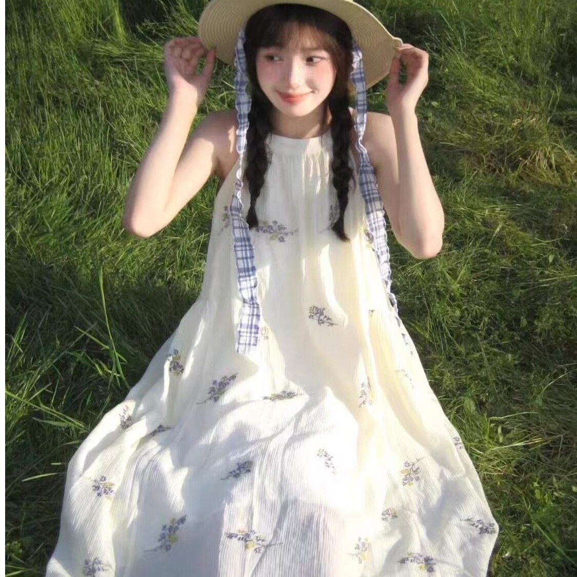 小清新森系印花挂脖连衣