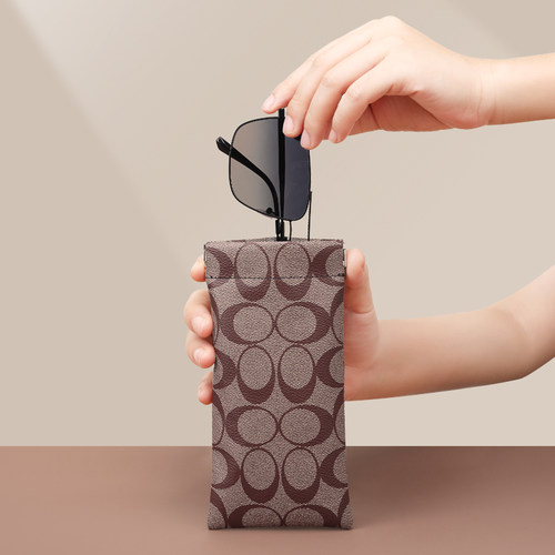 复古磁吸式收纳包多功能自动闭合眼镜袋口红零钱卡包数据线耳机包