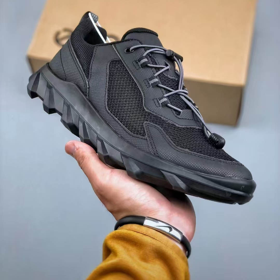 夏季网面透气男鞋高端单层薄款超轻便运动鞋跑步防臭软底网眼户外