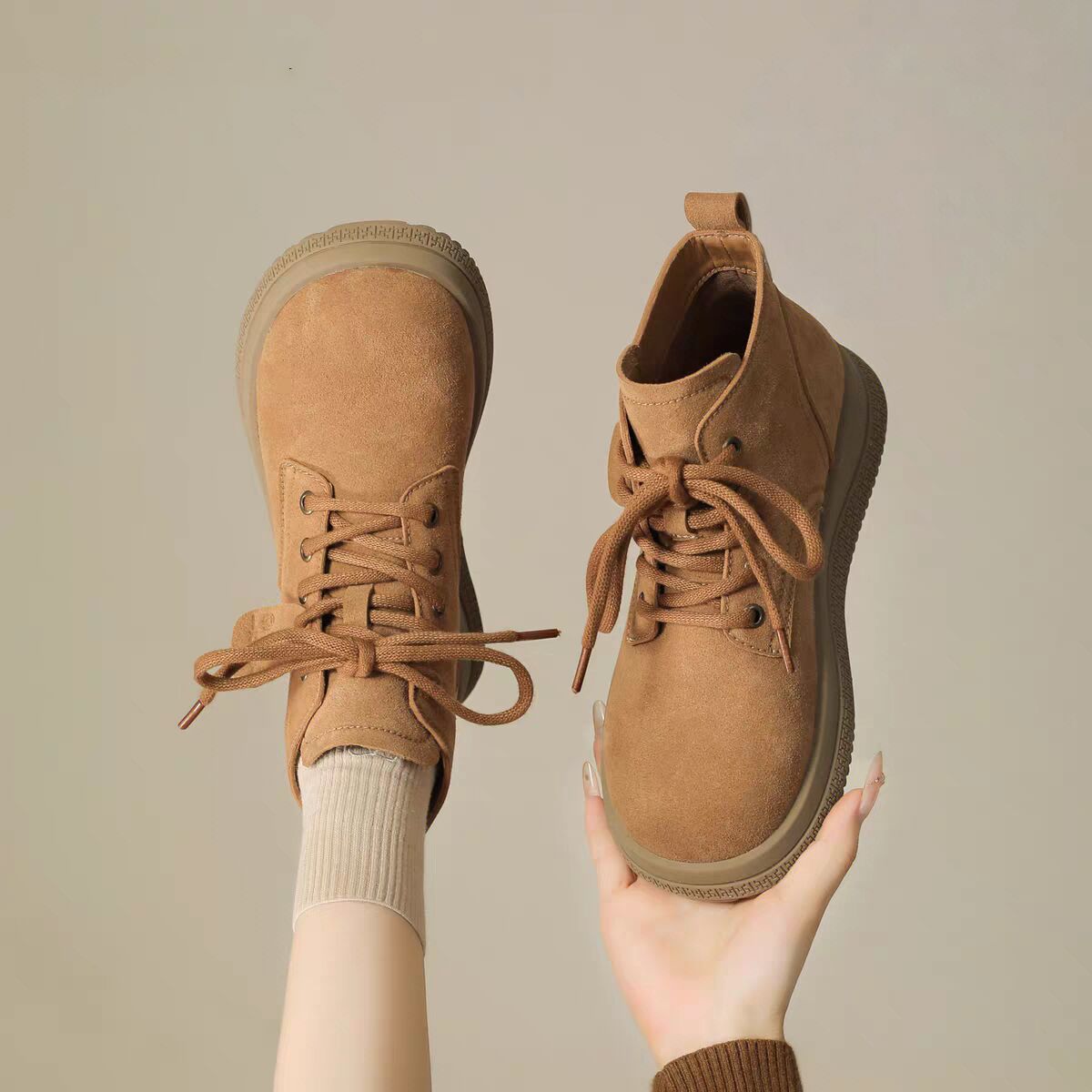 抖音直播爆款复古磨砂皮马丁靴女