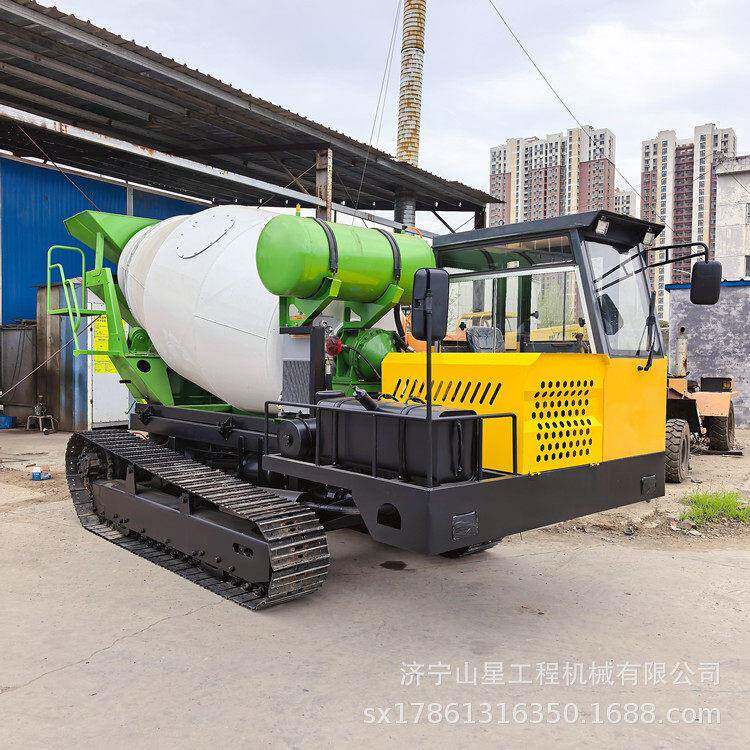 短途转运橡胶履带车3方全地形水泥搅拌运输车不容易陷车爬山虎