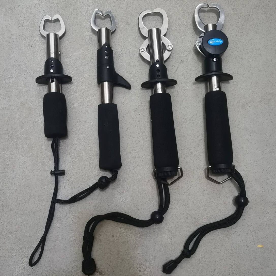 不锈钢带称带尺夹鱼器控鱼器抓鱼器 控鱼钳子路亚装备翘嘴扣鱼锁