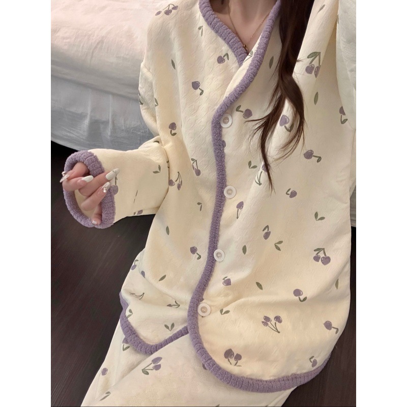 甜美温柔风樱桃印花空气棉睡衣女秋冬季新款加绒加厚家居服两件套