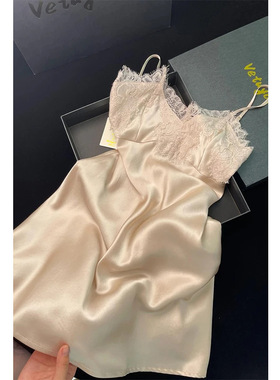 韩版纯欲蕾丝吊带睡裙女夏季2025新款大码冰丝轻奢缎面居家连衣裙