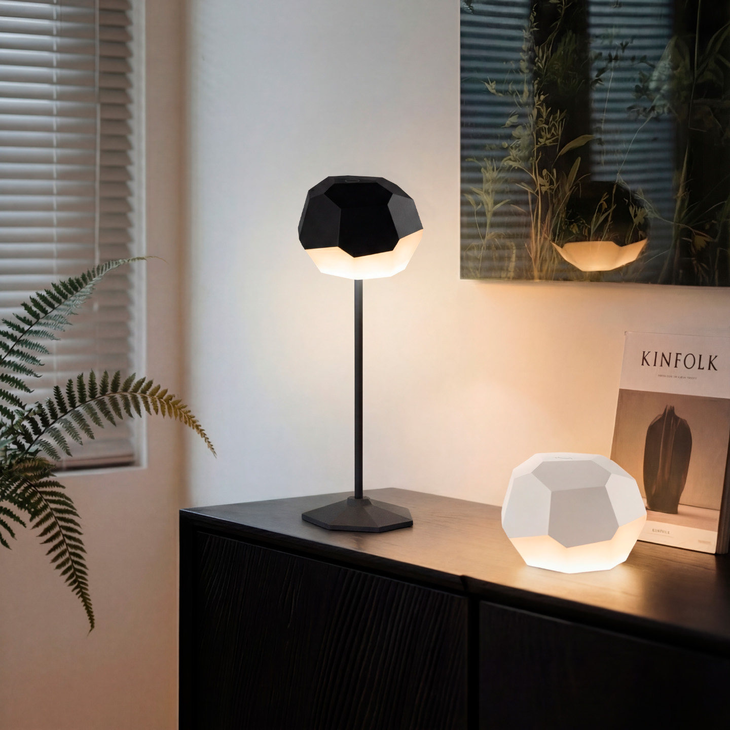 UBIQUA氛围台灯床头灯高级感装饰卧室灯防水充电台灯设计师桌面灯