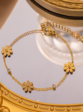 高级感简约小雏菊钛钢手链女生时尚百搭太阳花新款精致手环不掉色