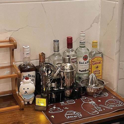 不锈钢调酒器套装入门雪克杯手摇壶摇杯家用鸡尾酒调酒工具收纳层