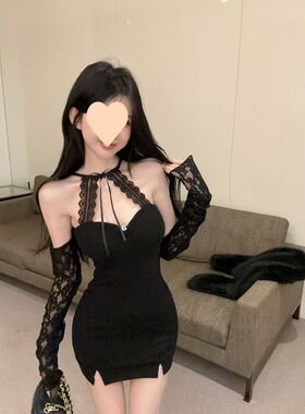 挂脖蕾丝吊带连衣裙女秋冬名媛纯欲性感包臀短裙内搭袖套抹胸裙子