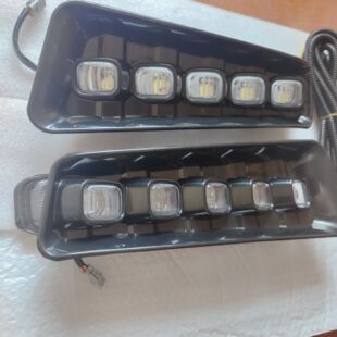 适用于21-22款F150雾灯改猛禽款前杠雾灯F150前杠日行灯流光转向