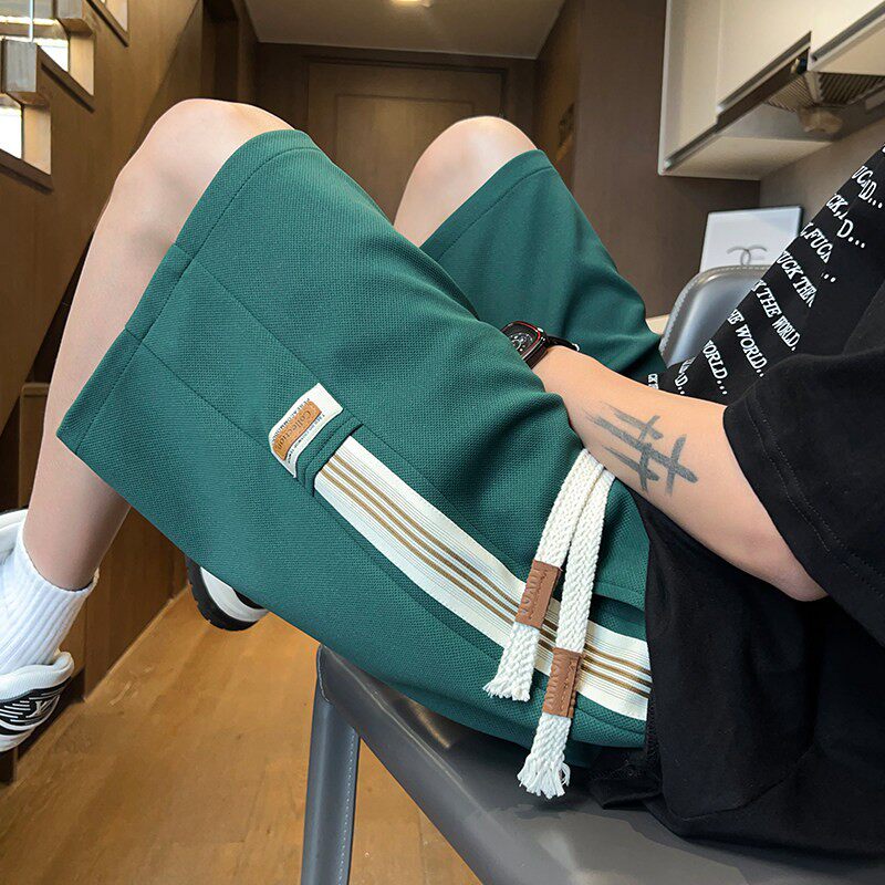 男士潮牌美式休闲短裤男夏季新款宽松篮球五分裤冰丝条纹运动裤子