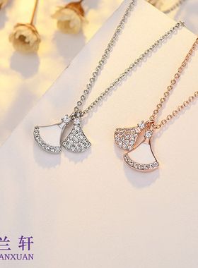 气质吊坠潮网女红巧兰轩双扇形项链轻奢锁骨ins裙子新加坡链镀银