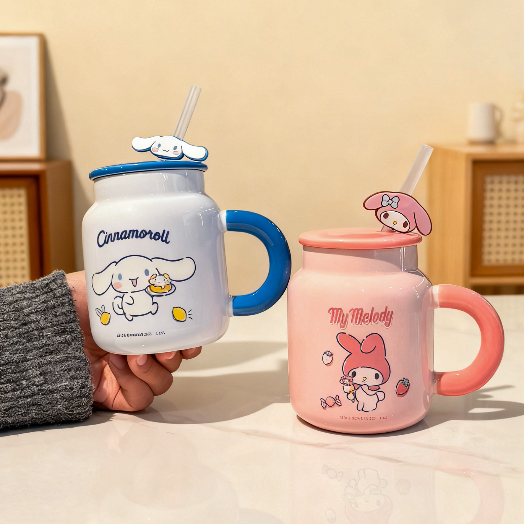 三丽鸥吸管水杯新款陶瓷带盖高颜值小巧便携桌面咖啡杯生日礼物