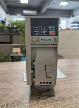 VEICHI变频器AC10系列R75G 1R5G 2R2G 004G 220V 380V原厂发票