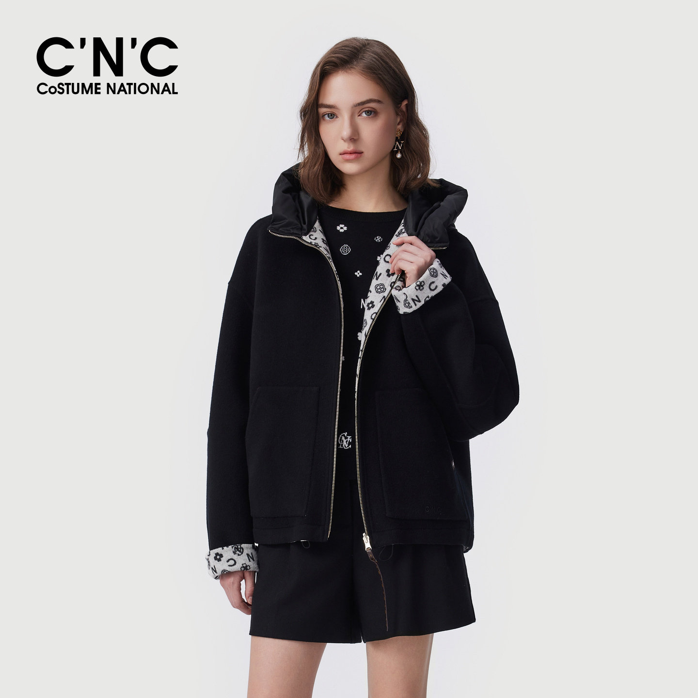 CNC黑色全羊毛连帽秋冬毛呢外套