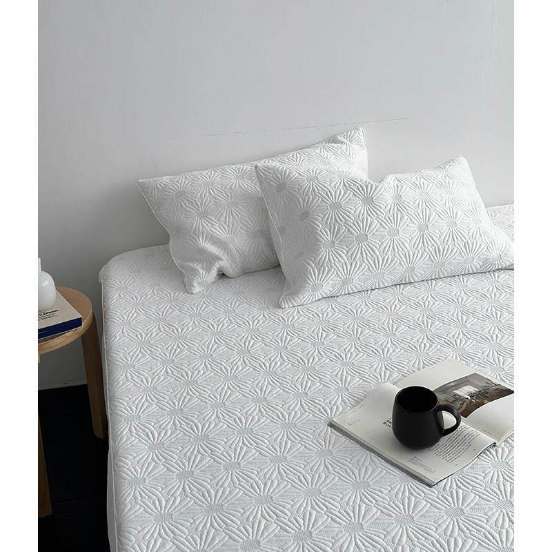 韩国冷感科技夏季冰丝软凉席子床垫 防螨抗菌可水洗空调凉席三件,床上用品,冰丝席,淘宝优惠券,粉丝福利购,淘宝优惠卷