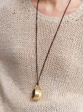 小众欧美个性杯子吊坠长项链复古轻奢高级叠戴毛衣链秋冬百搭配饰