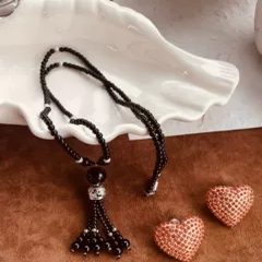 新款玛瑙串珠流苏项链小众气质高级感百搭吊坠毛衣项链手工串珠女