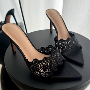 法式轻奢名媛宴会黑色高跟轻奢感蕾丝尖头细跟拖鞋欧美风时尚气质