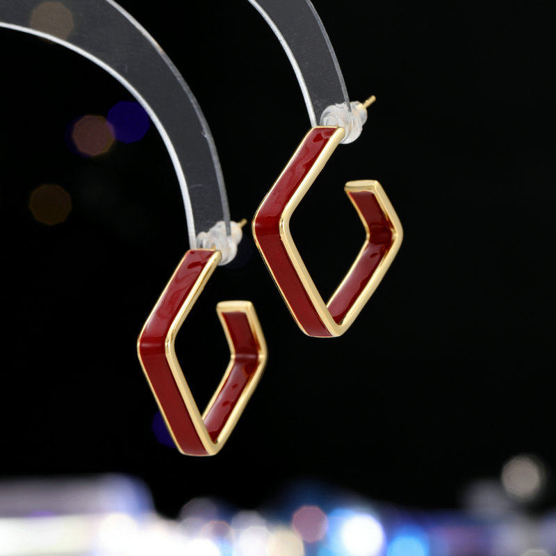 新款潮流2024秋冬流行色安可拉红滴油耳钉网红气质方形简约耳环女,饰品/流行首饰/时尚饰品新,耳环,淘宝优惠券,粉丝福利购,淘宝优惠卷