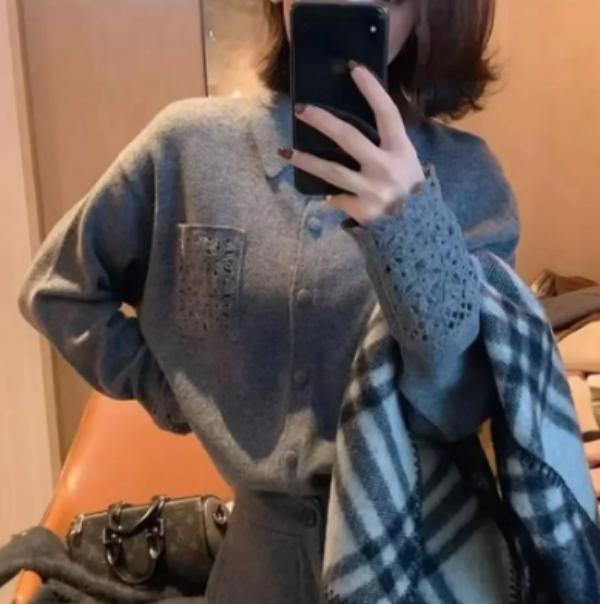 大码针织开衫翻领毛衣显瘦高级