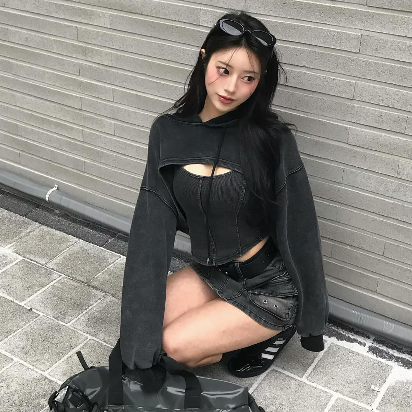 2025秋冬新款连帽卫衣罩衫吊带小背心束腰宽松气质叠穿时尚两件套