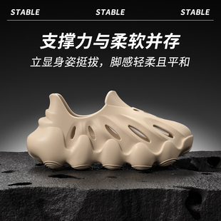 秋千夜时尚洞洞鞋男士2026新款休闲透气沙滩防滑潮流涉水外穿拖鞋