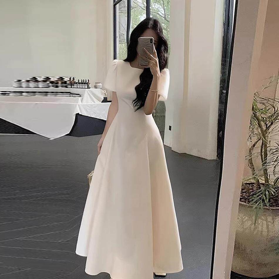白色连衣裙子女夏季2026新款茶歇法式气质高级感收腰显瘦礼服长裙