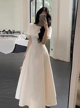 白色连衣裙子女夏季2026新款茶歇法式气质高级感收腰显瘦礼服长裙