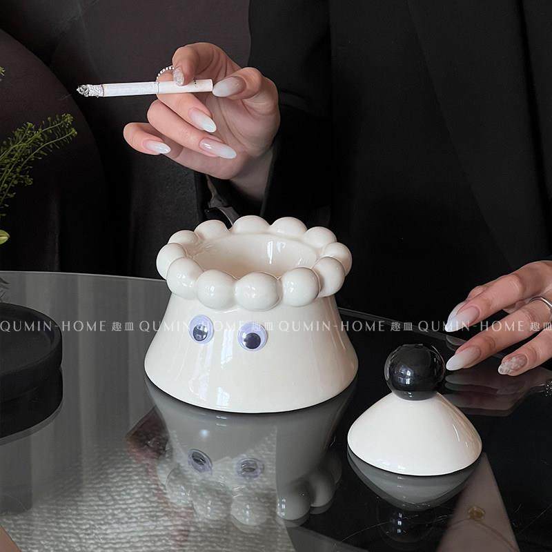 趣皿ins风可爱陶瓷烟灰缸家用办公室防灰飞搞怪带盖子烟缸桌面摆,节庆用品/礼品,时尚烟灰缸,淘宝优惠券,粉丝福利购,淘宝优惠卷