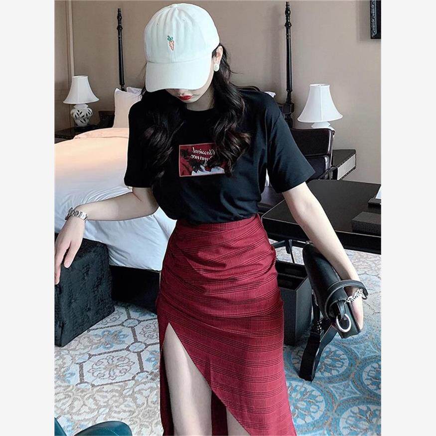 SUIT WOMENS SUMMER WOMENS NEW SHORT-SLEEVED PRINTED T-SHIRT + SLIT A-LINE SKIRT HIGH-WAISTED PLAID SKIRT TWO-PIECE SET