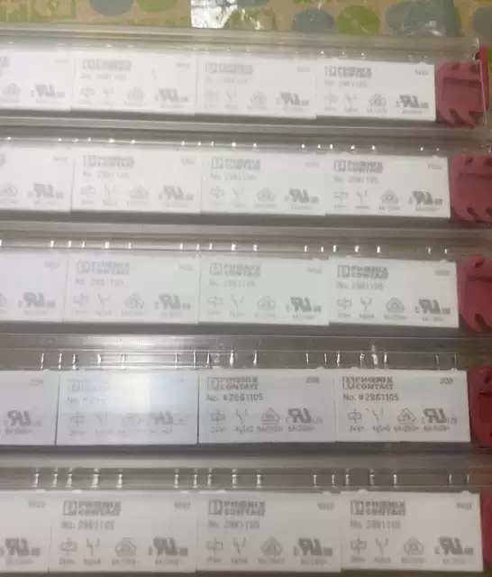 菲尼克斯继电器 No.2961105 24V 6A