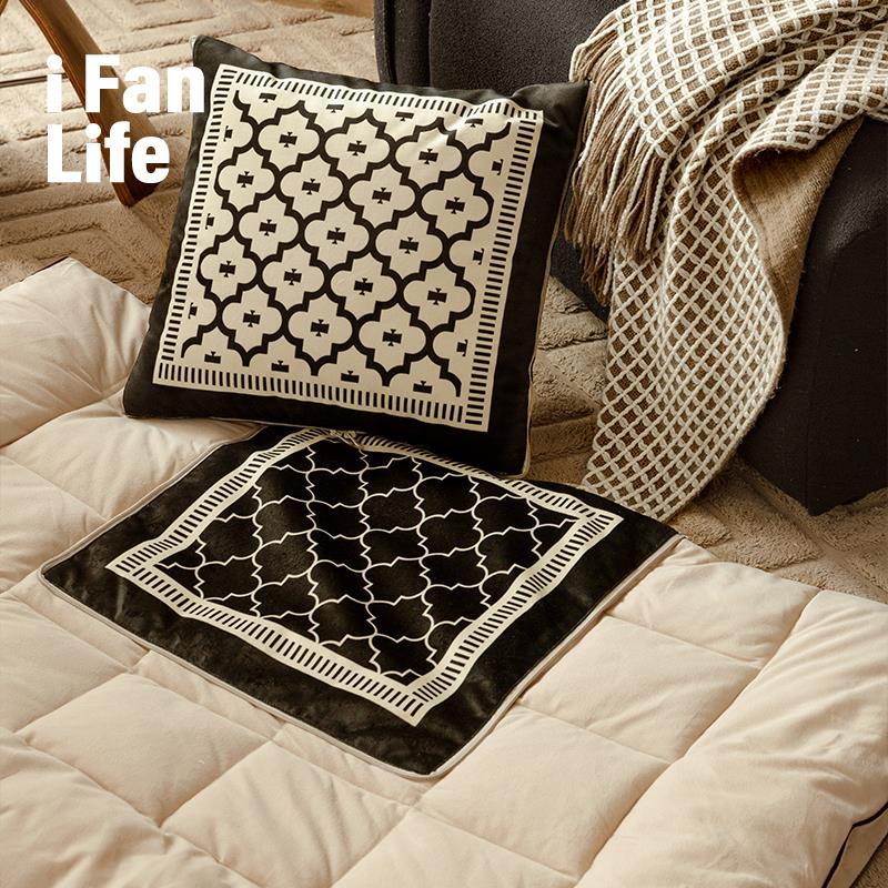 范店午夜巴黎抱枕被子两用折叠靠枕车载办公室午睡枕头毯子二合一