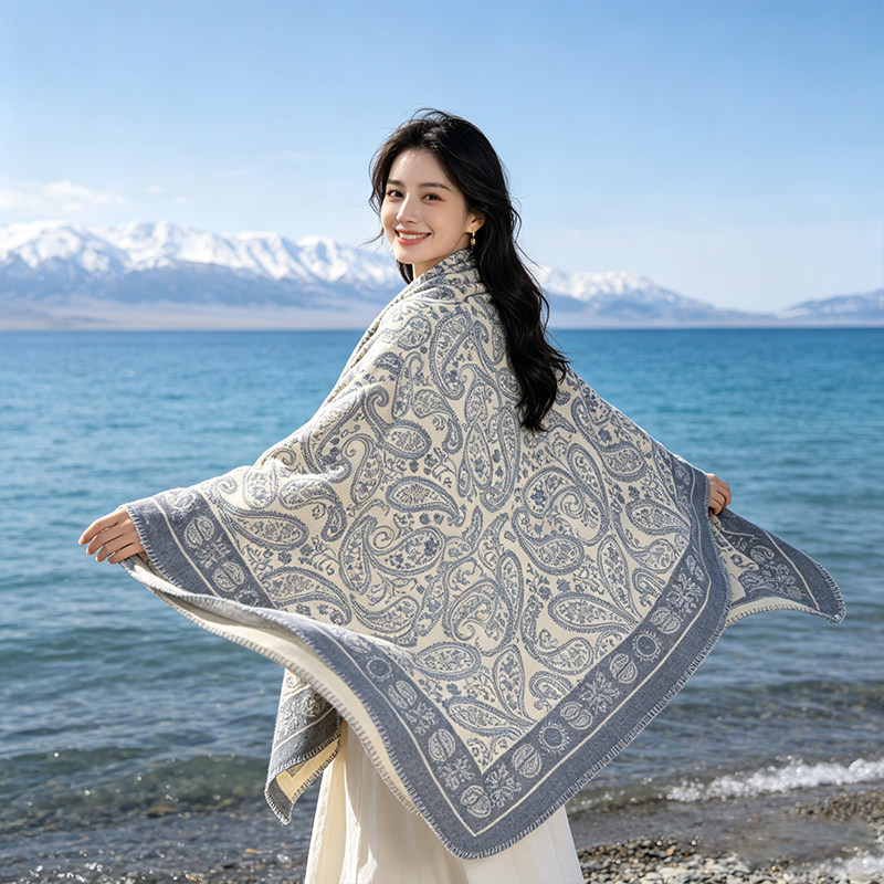 复古民族风仿羊绒大方巾披肩女冬季保暖印花围巾旅游配饰高级感