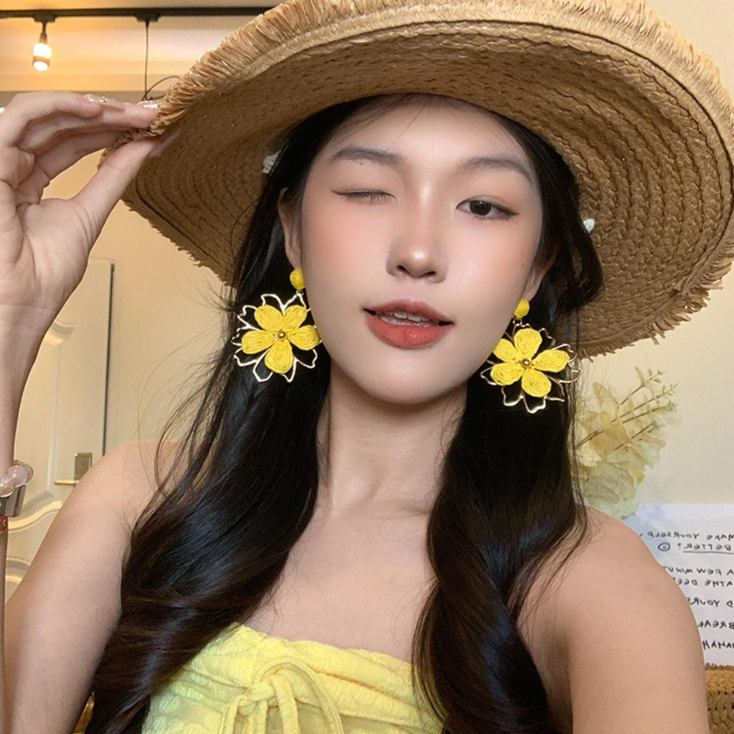 度假风草编太阳花朵耳环女小众