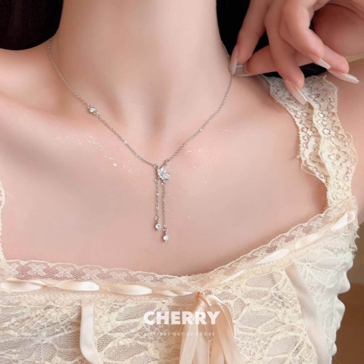 韩系甜美精致锆石蝴蝶项链轻奢小众高级感长款流苏钛钢锁骨链颈链