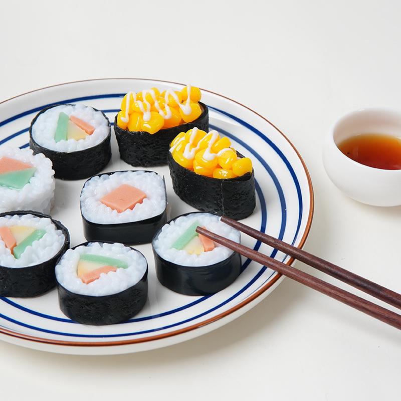 仿真日式紫菜寿司模型创意仿真食物模型米饭饭团寿司钥匙扣挂件