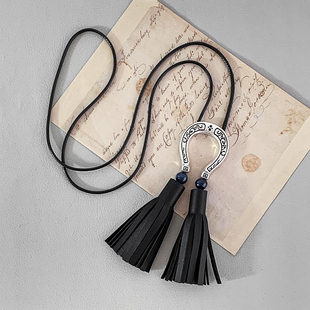 欧美个性复古雕花马蹄U型流苏项链小众设计时尚气质高级感毛衣链