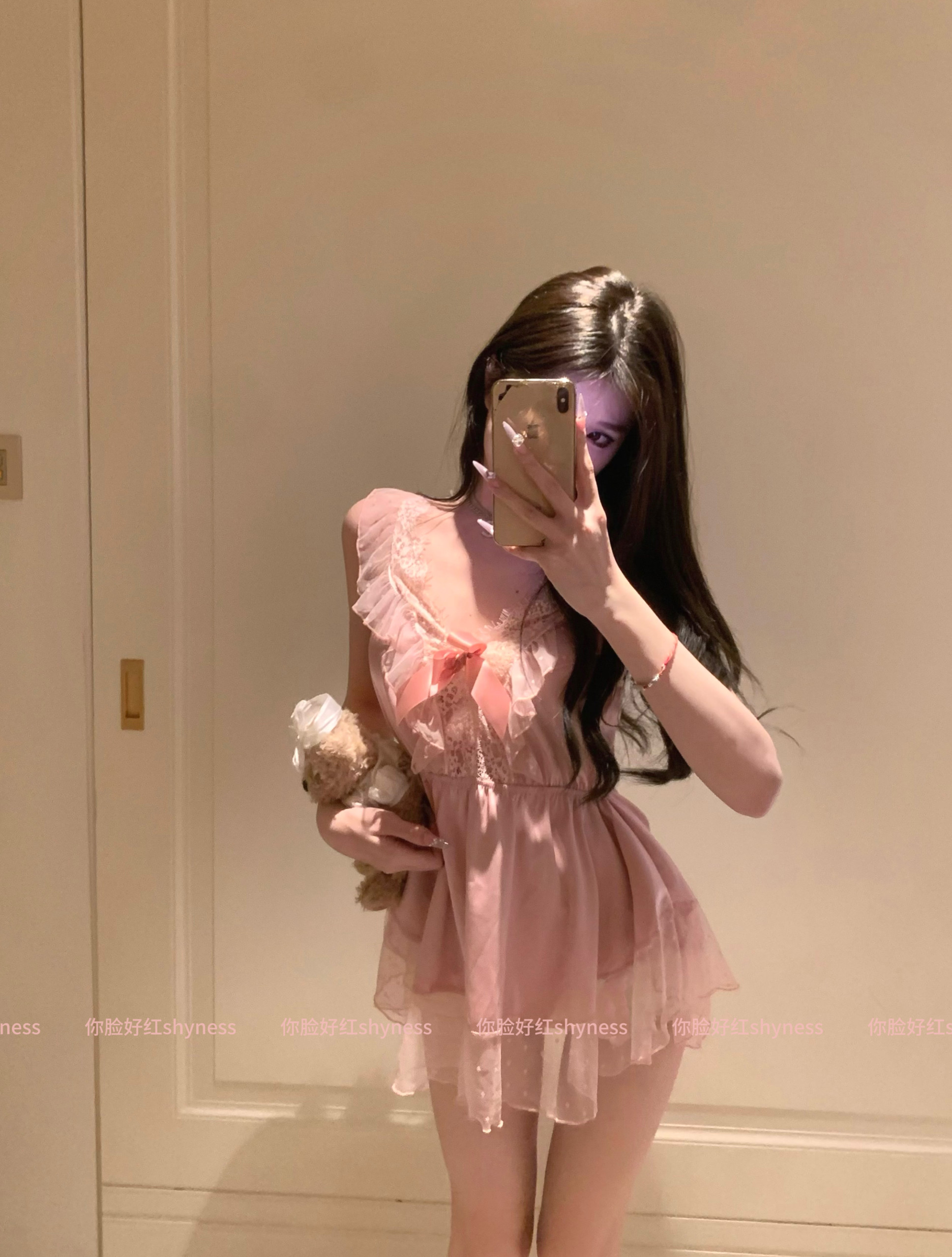 你脸好红shyness-蜜桃少女-纯欲风冰丝情感睡衣女性感吊带睡裙