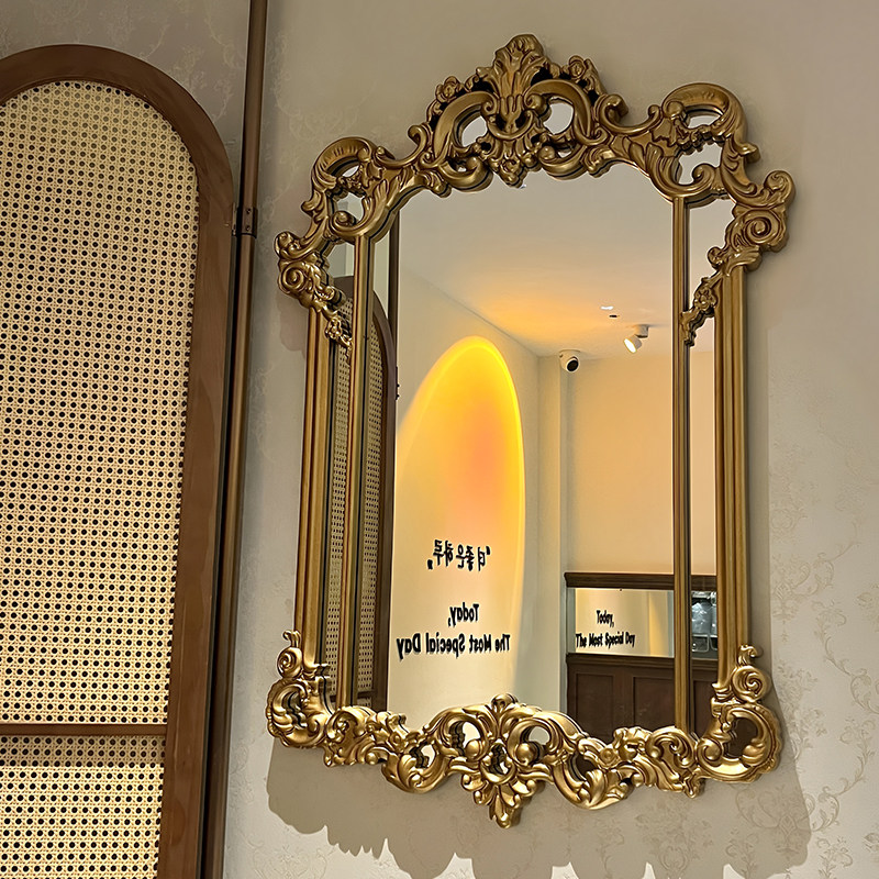 法式复古雕花浴室镜卧室化妆镜客厅壁挂装饰镜智能带灯卫生间镜子