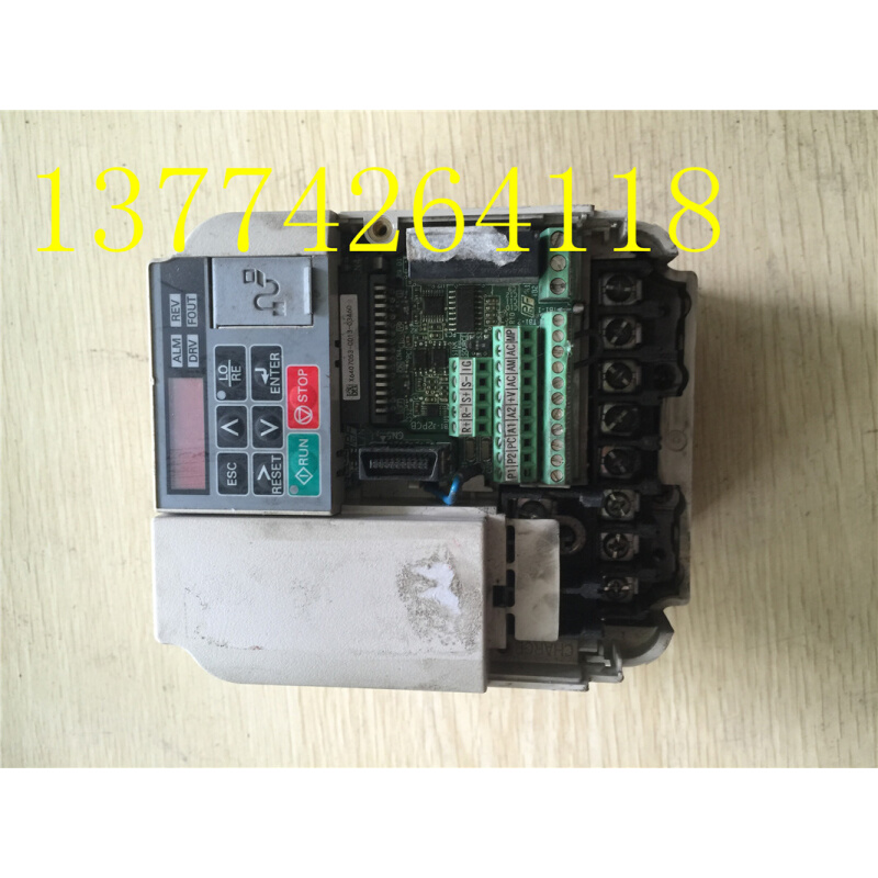 变频器 CIMR-VB4A0002BBA 0.75kw/0.4kw功能完好质量保证