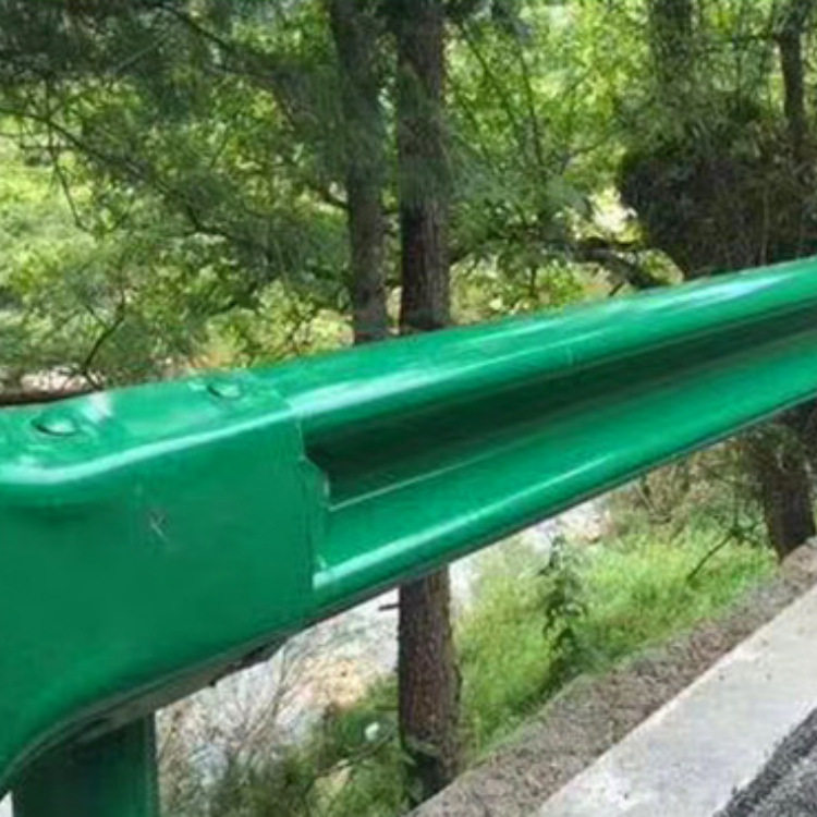 桥梁护栏交通设施防撞护栏板高速公路热镀锌喷塑波形梁护栏