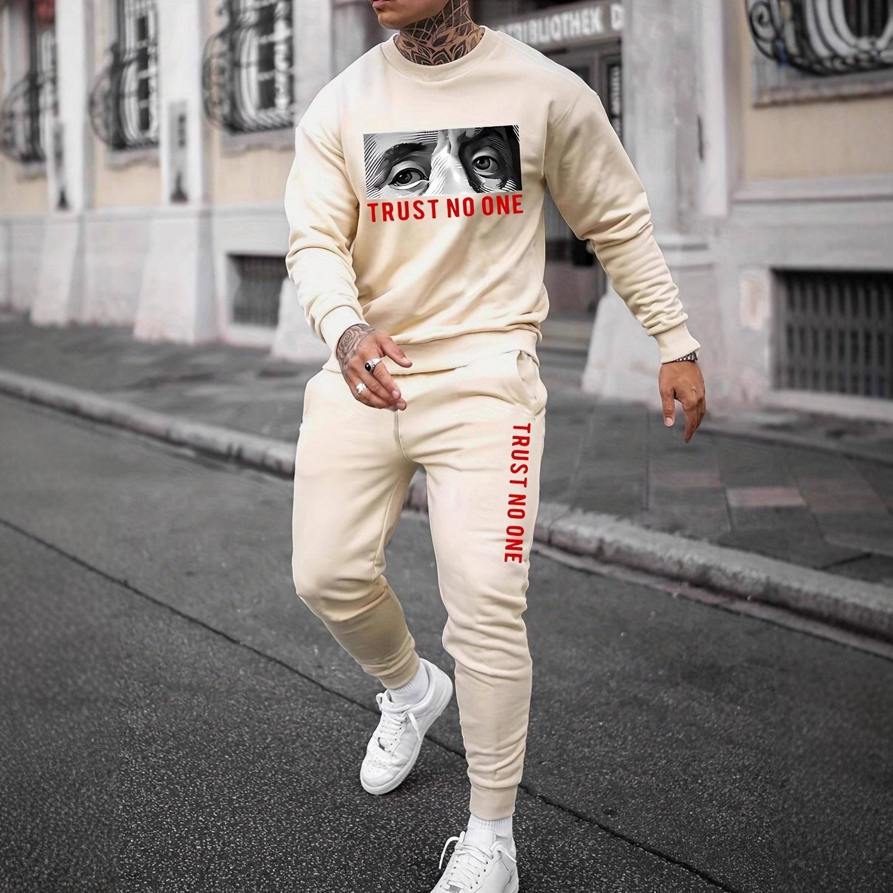 Men Khaki Crew Neck Sweatshirt Set 2026 Spring Arrival