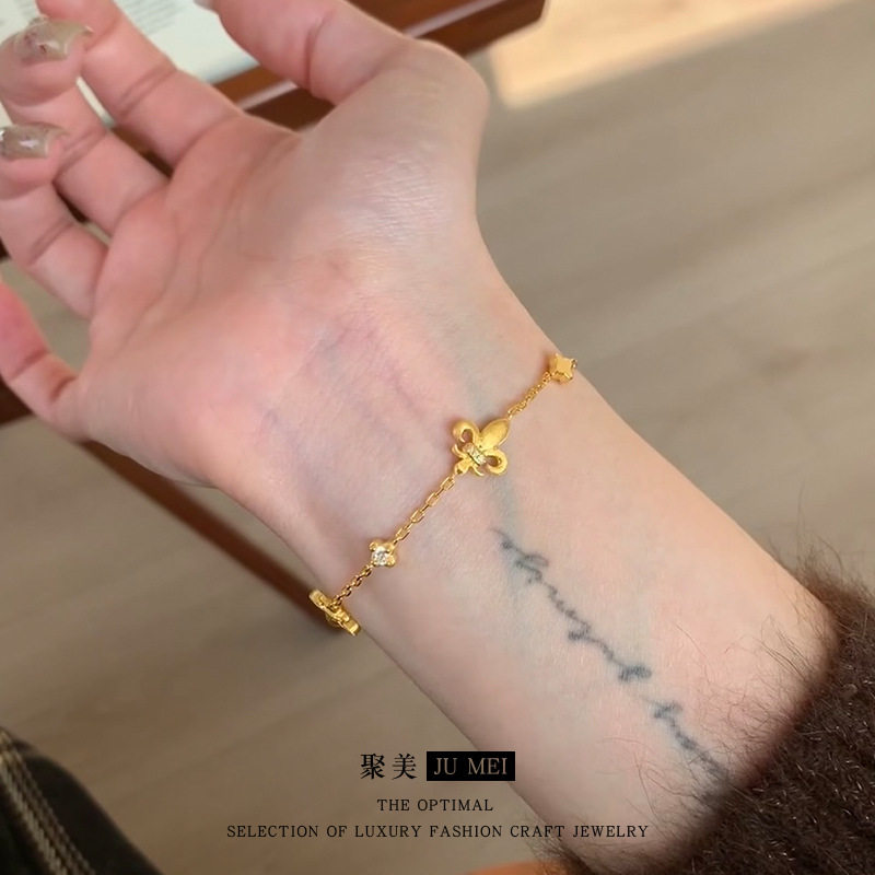 越南沙金法式复古高级感拉丝三朵鸢尾花点钻手链轻奢气质百搭高货