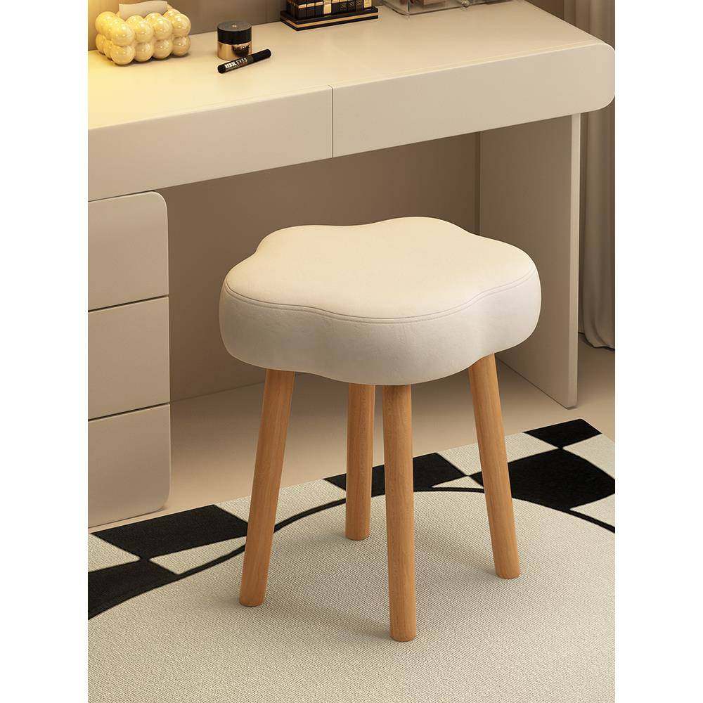奶油风化妆凳梳妆台凳子女生卧室云朵椅子实木简约美甲专用高级感