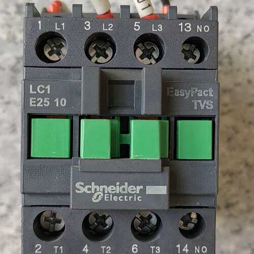 可维修交流接触器LC1E2510，EasyPa TVS系