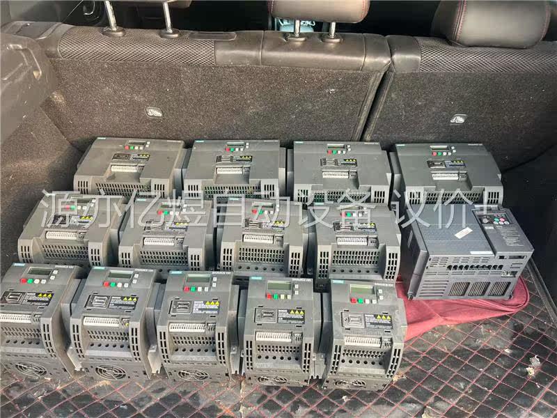 变频器v20,有3kw5台,5.5kw4台,7.5kw(议价)