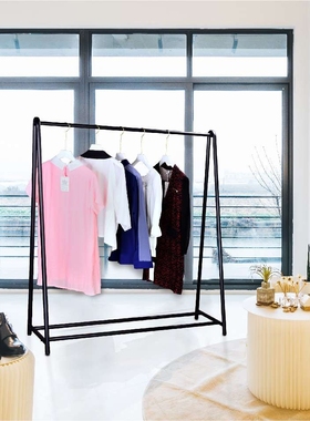 工厂 服装店服装展示新款铁艺黑色架子出口伊拉克